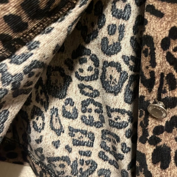 Leopard jacket - Picture 5 of 5